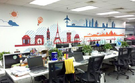 红河教你设计办公室墙绘的方法。